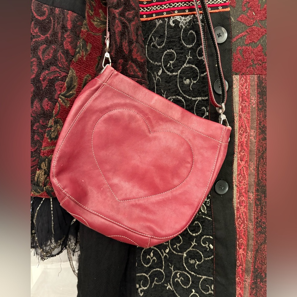 Brighton ❤️ Heart Crossbody Bag Leather Vintage Valentines 💌 Purse Love